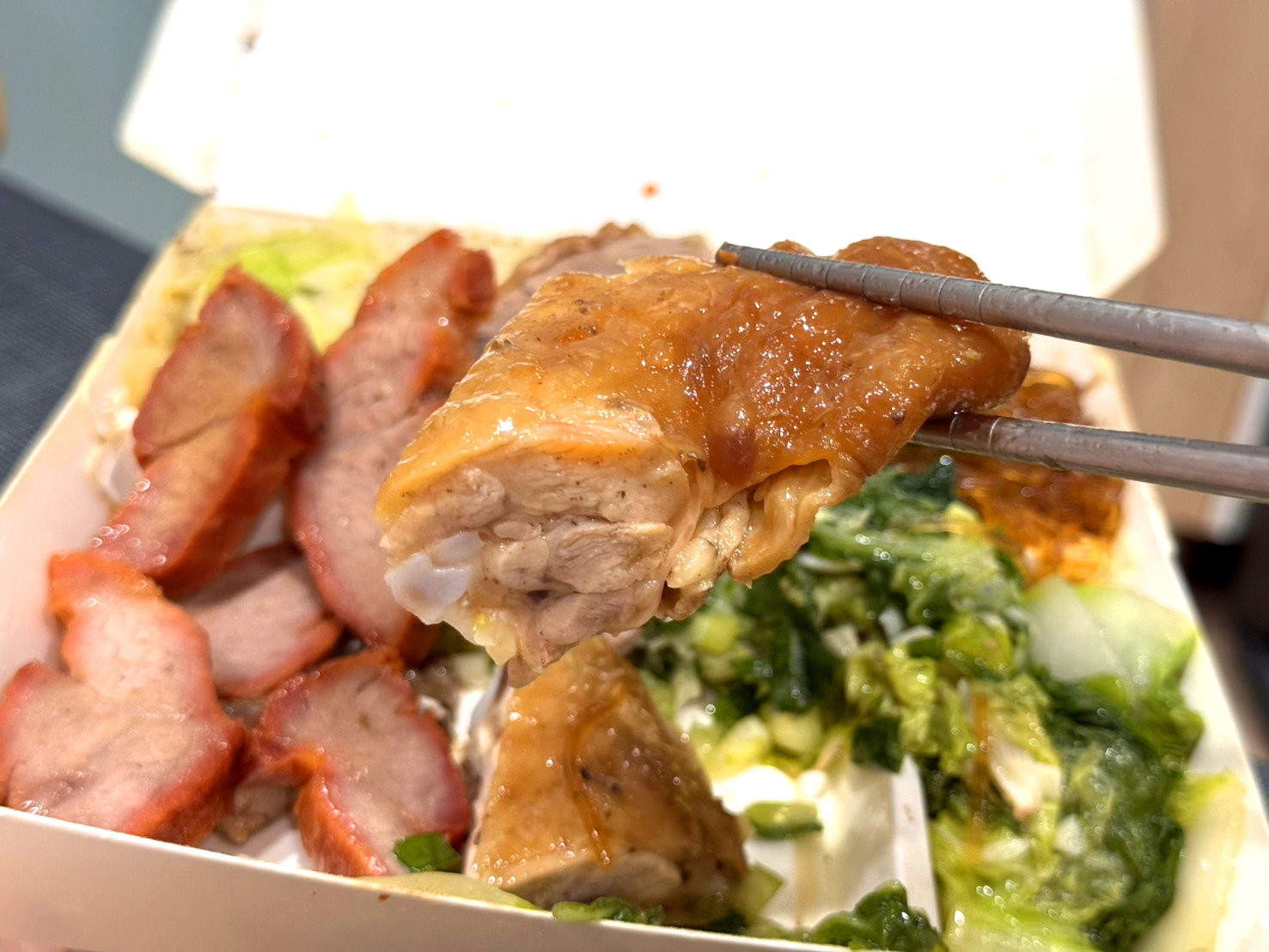 【燒臘教父中清店】肉量爆多的燒臘便當,內用熱湯喝到飽高CP值必吃,台中北屯美食推薦 @猴屁的異想世界 【燒臘教父中清店】肉量爆多的燒臘便當,內用熱湯喝到飽高CP值必吃,台中北屯美食推薦 @猴屁的異想世界