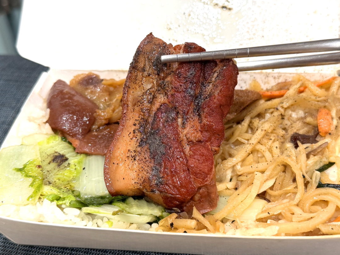 【后庄老店爌肉飯】台中老字號排骨飯必吃,從午餐到宵夜都吃得到,北屯美食推薦 @猴屁的異想世界 【后庄老店爌肉飯】台中老字號排骨飯必吃,從午餐到宵夜都吃得到,北屯美食推薦 @猴屁的異想世界