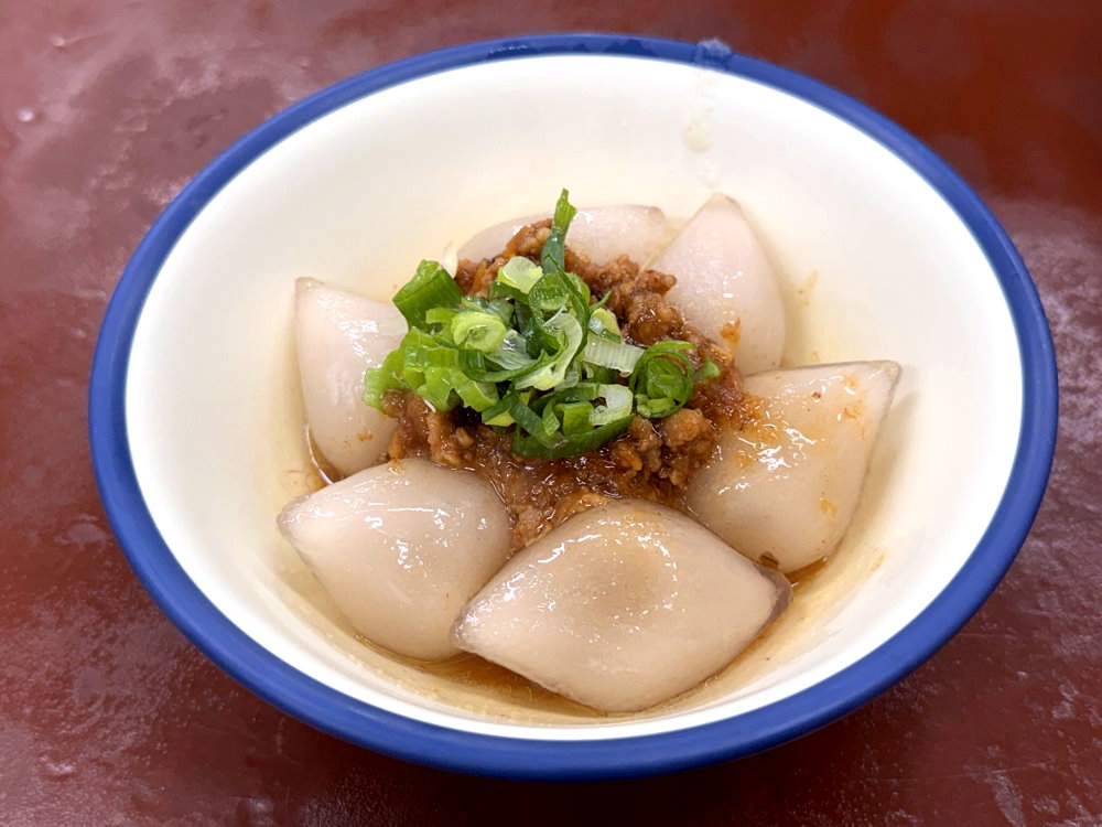 【茂川肉丸】台中百年老店米其林小吃，香菜自由加必吃肉丸配水晶餃，第二市場美食推薦 @猴屁的異想世界