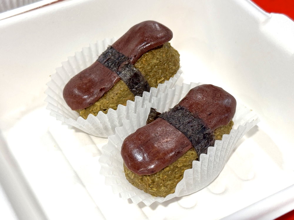 【尷尬司康金典店】台中必買伴手禮,杜拜巧克力壽司限量開賣,第六市場超夯甜點 @猴屁的異想世界 【尷尬司康金典店】台中必買伴手禮,杜拜巧克力壽司限量開賣,第六市場超夯甜點 @猴屁的異想世界