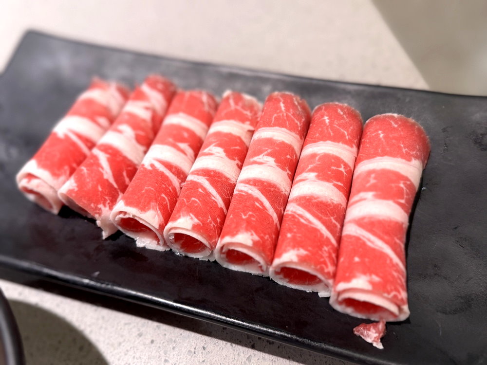 【海底撈火鍋台中大遠百店】海底撈壽星孕婦隱藏福利、30元白飯吃到飽,老饕神仙吃法公開,台中西屯火鍋推薦 @猴屁的異想世界 【海底撈火鍋台中大遠百店】海底撈壽星孕婦隱藏福利、30元白飯吃到飽,老饕神仙吃法公開,台中西屯火鍋推薦 @猴屁的異想世界