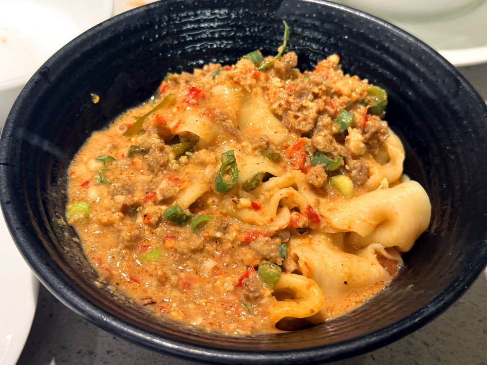 【海底撈火鍋台中大遠百店】海底撈壽星孕婦隱藏福利、30元白飯吃到飽,老饕神仙吃法公開,台中西屯火鍋推薦 @猴屁的異想世界 【海底撈火鍋台中大遠百店】海底撈壽星孕婦隱藏福利、30元白飯吃到飽,老饕神仙吃法公開,台中西屯火鍋推薦 @猴屁的異想世界
