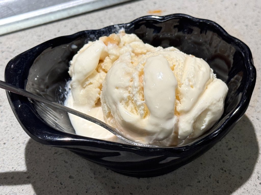 【海底撈火鍋台中大遠百店】海底撈壽星孕婦隱藏福利、30元白飯吃到飽,老饕神仙吃法公開,台中西屯火鍋推薦 @猴屁的異想世界 【海底撈火鍋台中大遠百店】海底撈壽星孕婦隱藏福利、30元白飯吃到飽,老饕神仙吃法公開,台中西屯火鍋推薦 @猴屁的異想世界