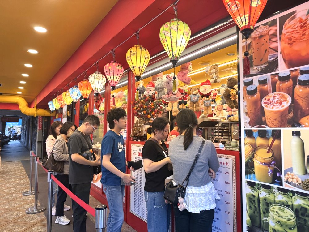 【越南法國麵包工藝】台中超人氣排隊越南麵包,爆量內餡超滿足,必點脆皮燒肉 @猴屁的異想世界 【越南法國麵包工藝】台中超人氣排隊越南麵包,爆量內餡超滿足,必點脆皮燒肉 @猴屁的異想世界