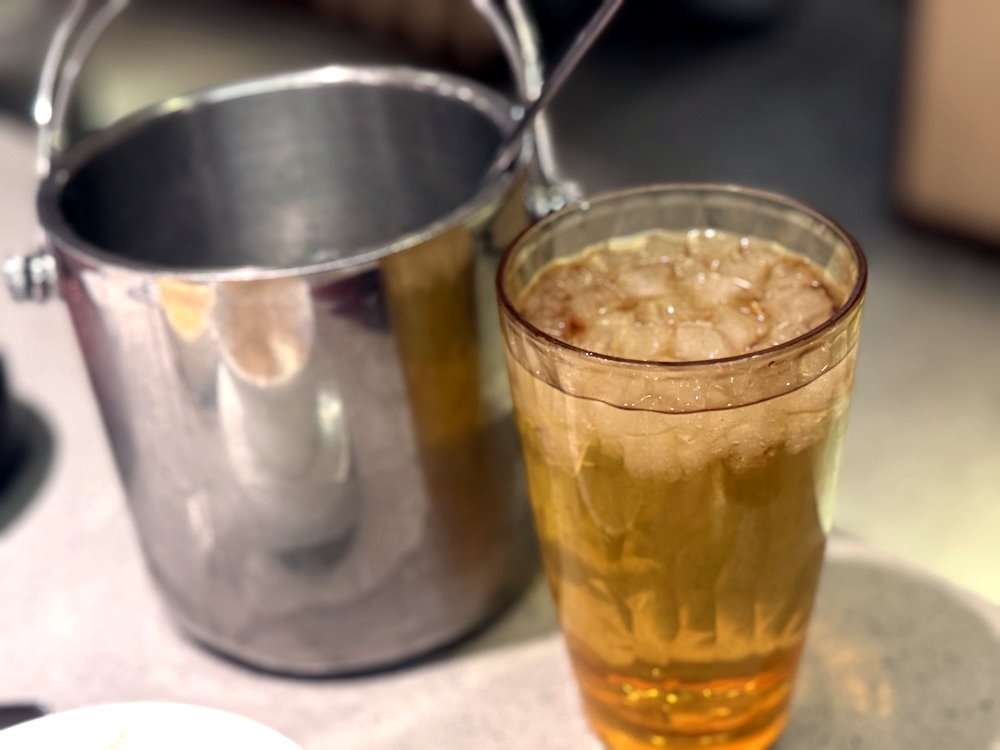 【海底撈火鍋台中大遠百店】海底撈壽星孕婦隱藏福利、30元白飯吃到飽,老饕神仙吃法公開,台中西屯火鍋推薦 @猴屁的異想世界 【海底撈火鍋台中大遠百店】海底撈壽星孕婦隱藏福利、30元白飯吃到飽,老饕神仙吃法公開,台中西屯火鍋推薦 @猴屁的異想世界