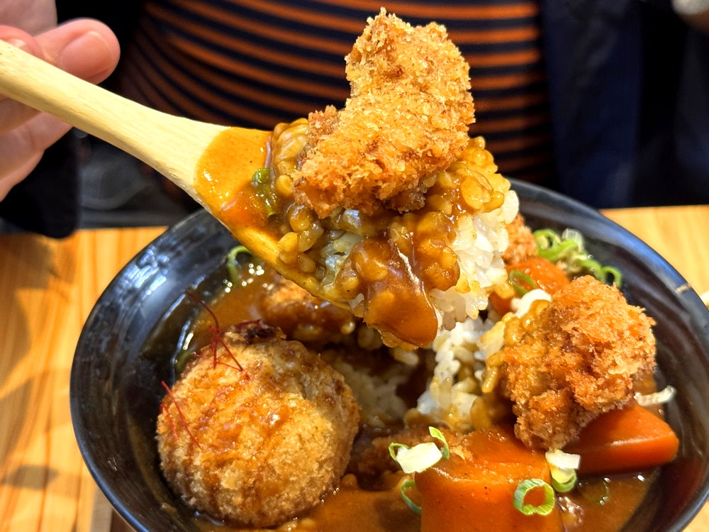 【小川家咖哩飯】忠孝夜市旁超人氣日式咖哩,內用附烤布蕾+味噌湯超高CP值,台中南區美食推薦 @猴屁的異想世界 【小川家咖哩飯】忠孝夜市旁超人氣日式咖哩,內用附烤布蕾+味噌湯超高CP值,台中南區美食推薦 @猴屁的異想世界