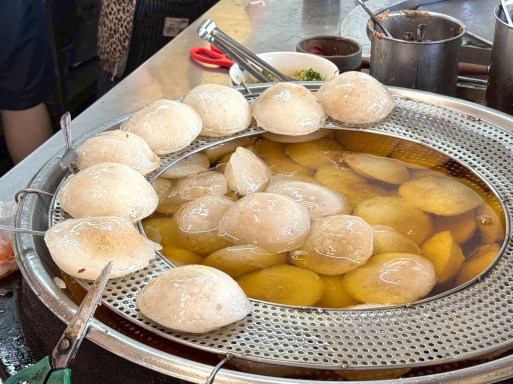 【沙鹿肉圓清】在地人激推老字號肉圓，40元Q彈肉圓＋爆料肉羹湯必吃，台中沙鹿美食推薦
