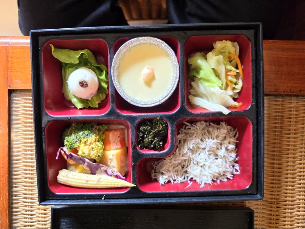 泰湖樓|日月潭伊達邵住宿推薦,高CP值平價飯店,附早餐吃到飽與停車資訊 @猴屁的異想世界 泰湖樓|日月潭伊達邵住宿推薦,高CP值平價飯店,附早餐吃到飽與停車資訊 @猴屁的異想世界