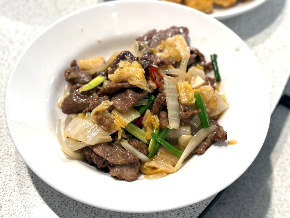 【這隻雞全席美食】超人氣中式料理餐廳，必吃脆皮雞、鐵板菲力牛，台中烏日美食推薦 @猴屁的異想世界