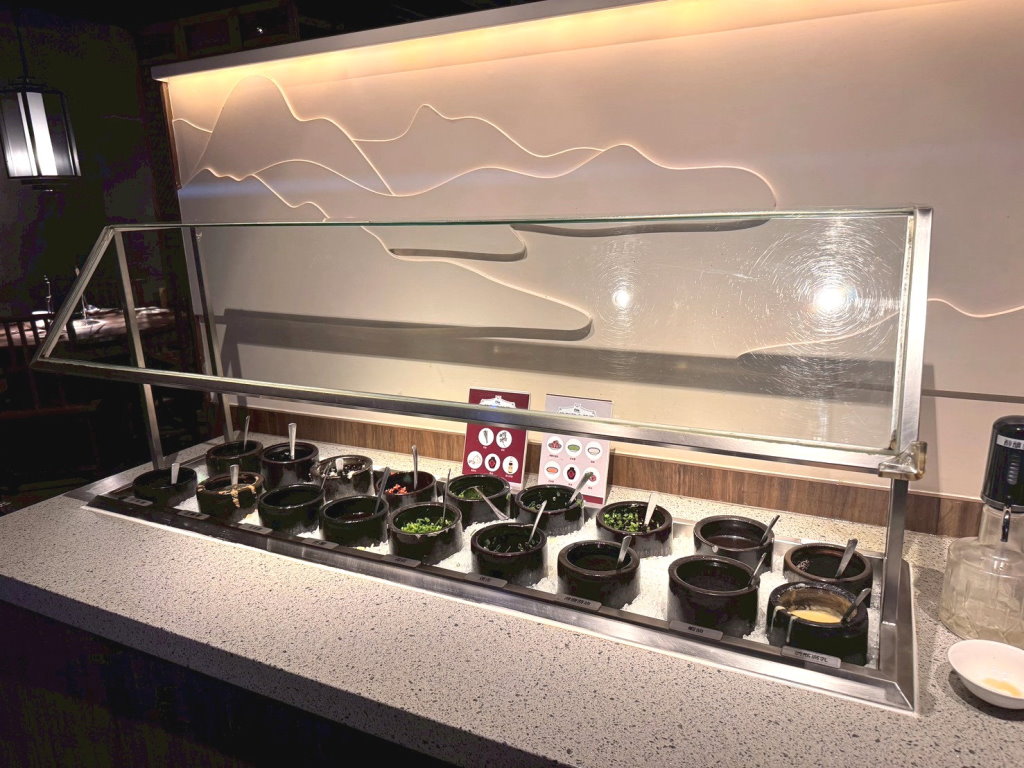 【老常在麻辣鍋】午間套餐超划算，鴨血豆腐無限續、白飯飲料吃到飽，台中麻辣鍋推薦 @猴屁的異想世界