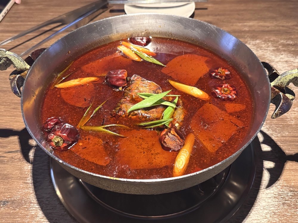 【老常在麻辣鍋】午間套餐超划算，鴨血豆腐無限續、白飯飲料吃到飽，台中麻辣鍋推薦 @猴屁的異想世界