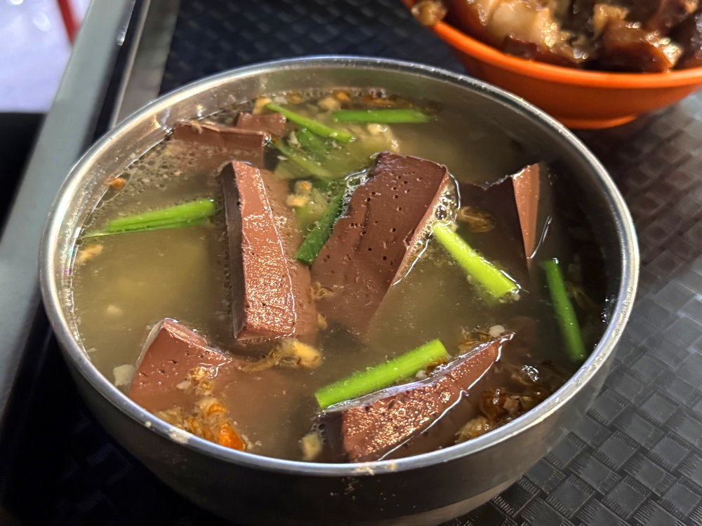 58宵夜早餐|台中深夜美食推薦,黃昏市場旁超人氣排隊名店,腿庫飯+半熟蛋炒麵必吃 @猴屁的異想世界 58宵夜早餐|台中深夜美食推薦,黃昏市場旁超人氣排隊名店,腿庫飯+半熟蛋炒麵必吃 @猴屁的異想世界