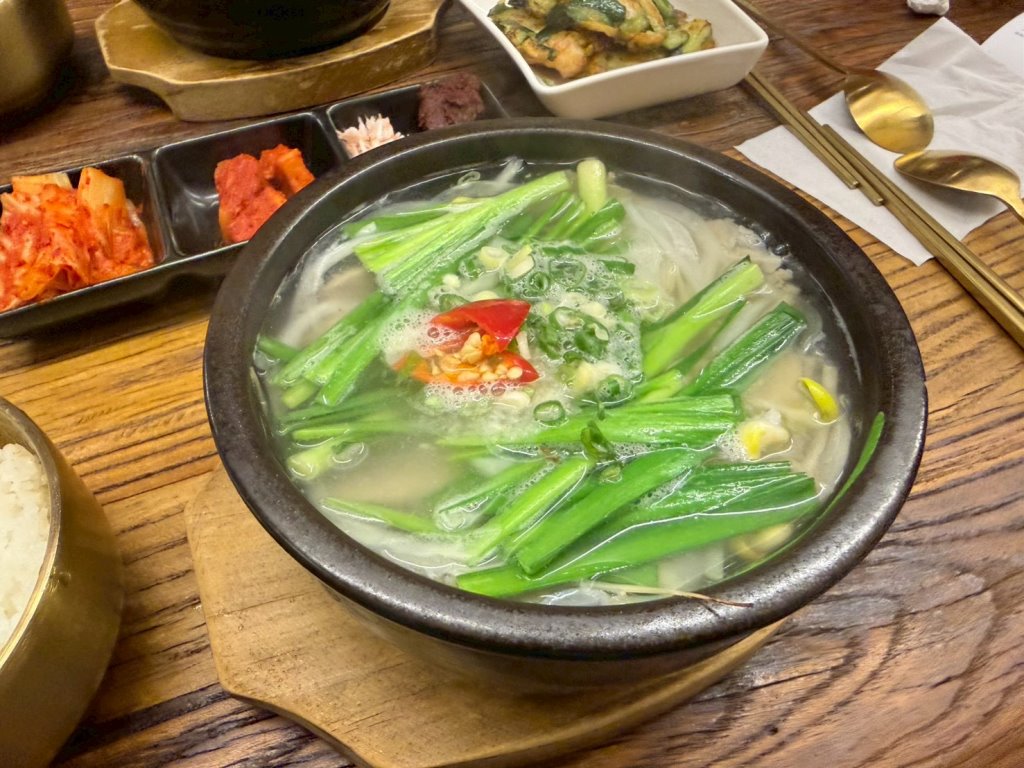 【南道湯飯】韓國人開的道地豬肉湯飯!釜山、順天兩種湯頭任你選,勤美必吃韓式料理,台中西區美食 @猴屁的異想世界 【南道湯飯】韓國人開的道地豬肉湯飯!釜山、順天兩種湯頭任你選,勤美必吃韓式料理,台中西區美食 @猴屁的異想世界