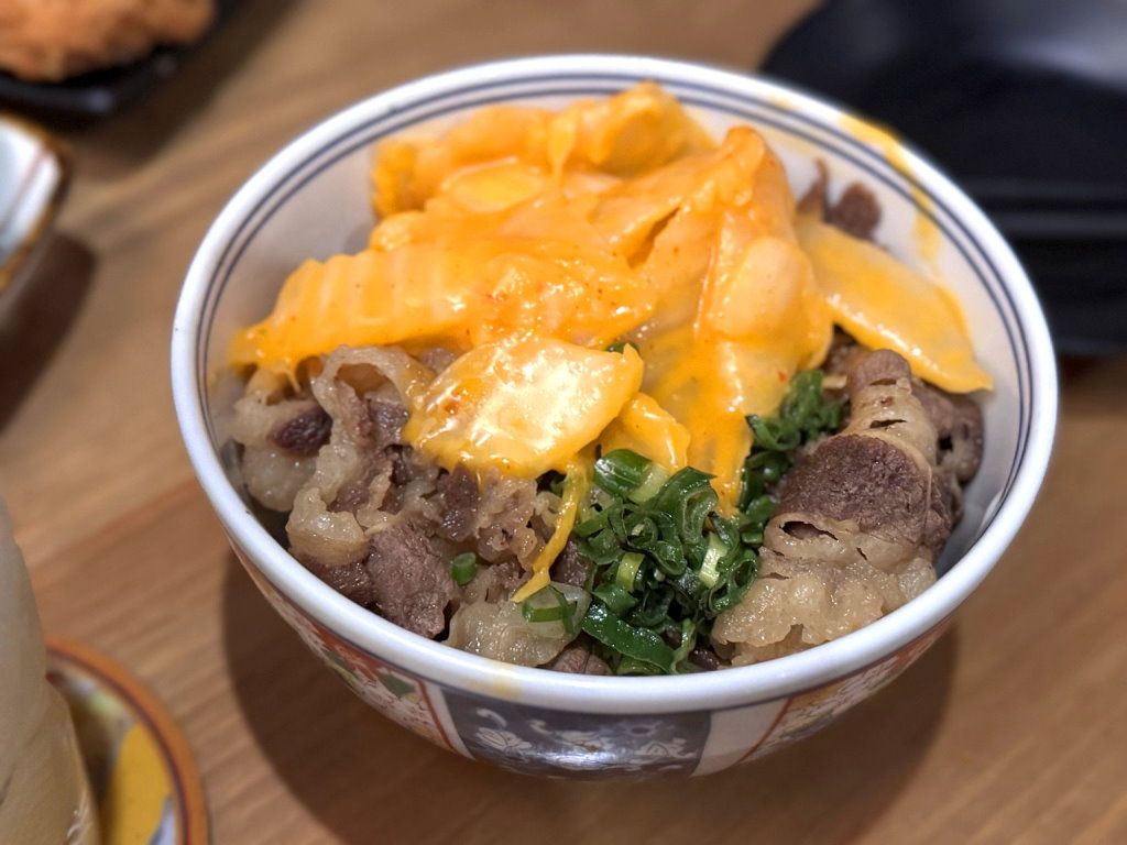 【年過三食居酒屋】台中高CP值日式串燒宵夜推薦！當月壽星送1000cc生啤酒，台中西屯美食 @猴屁的異想世界