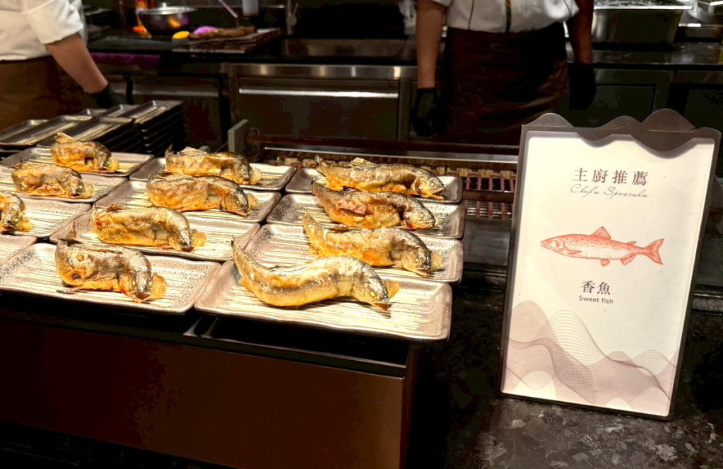 島語台中店|台中最難訂Buffet正式開幕!十大必吃料理、松葉蟹腳、生蠔、干貝海膽手卷,漢神洲際最新吃到飽 @猴屁的異想世界 島語台中店|台中最難訂Buffet正式開幕!十大必吃料理、松葉蟹腳、生蠔、干貝海膽手卷,漢神洲際最新吃到飽 @猴屁的異想世界