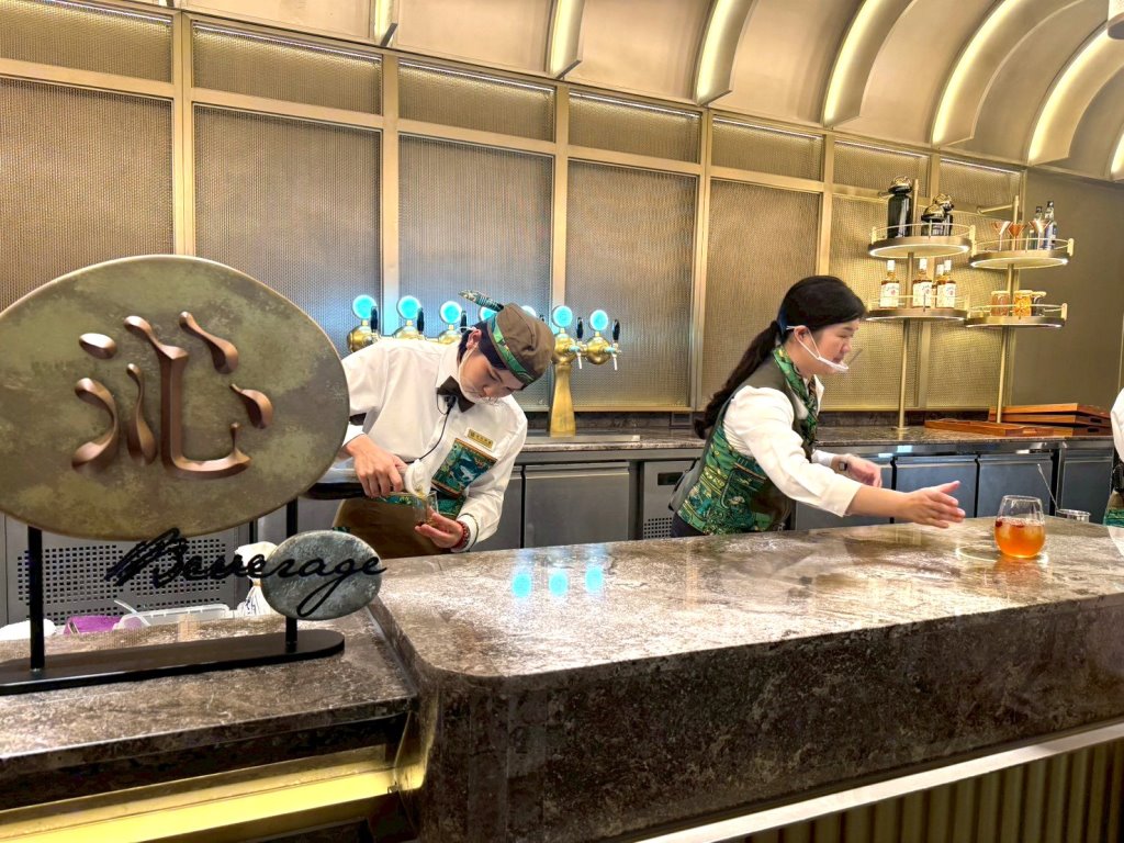 島語台中店|台中最難訂Buffet正式開幕!十大必吃料理、松葉蟹腳、生蠔、干貝海膽手卷,漢神洲際最新吃到飽 @猴屁的異想世界 島語台中店|台中最難訂Buffet正式開幕!十大必吃料理、松葉蟹腳、生蠔、干貝海膽手卷,漢神洲際最新吃到飽 @猴屁的異想世界
