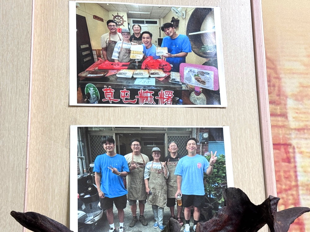 【洪記草屯麻糬】台中古早味手工麻糬必吃，紅豆芝麻內餡、花生粉香氣十足，南區美食推薦 @猴屁的異想世界