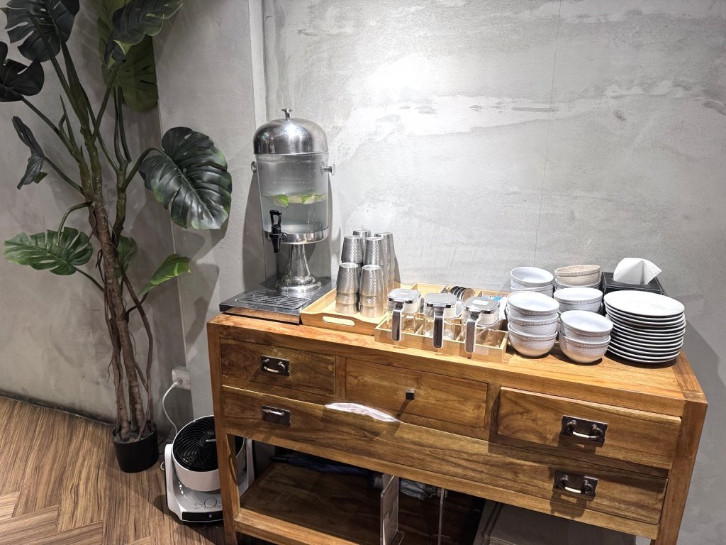 【泰水小吃青海店】台中泰式料理推薦,道地泰國街頭美食必吃打拋豬、炒河粉、船麵! @猴屁的異想世界 【泰水小吃青海店】台中泰式料理推薦,道地泰國街頭美食必吃打拋豬、炒河粉、船麵! @猴屁的異想世界