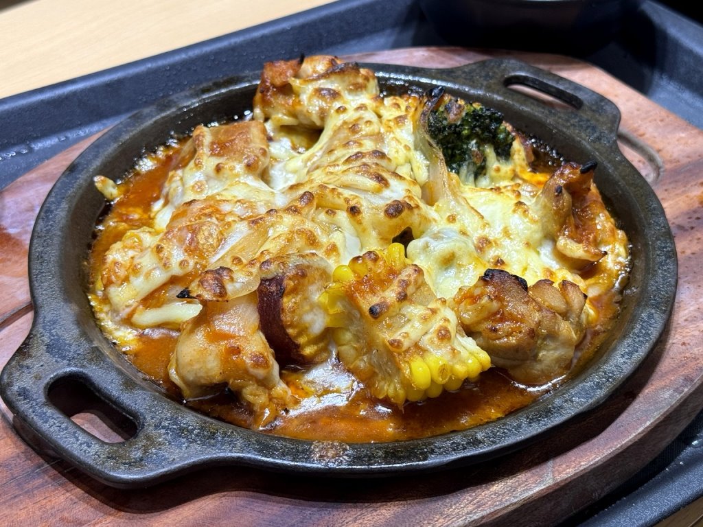 【Joyfull台灣珍有福台中青海店】日本人氣家庭餐廳進駐台中!白飯味噌湯免費續、飲料吧無限暢飲,高CP值日式定食推薦 @猴屁的異想世界 【Joyfull台灣珍有福台中青海店】日本人氣家庭餐廳進駐台中!白飯味噌湯免費續、飲料吧無限暢飲,高CP值日式定食推薦 @猴屁的異想世界