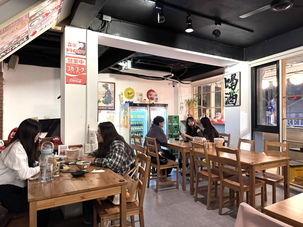 【年過三食居酒屋】台中高CP值日式串燒宵夜推薦！當月壽星送1000cc生啤酒，台中西屯美食 @猴屁的異想世界