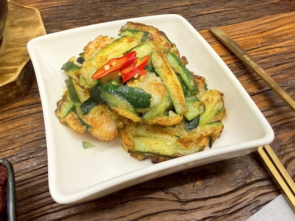 【南道湯飯】韓國人開的道地豬肉湯飯!釜山、順天兩種湯頭任你選,勤美必吃韓式料理,台中西區美食 @猴屁的異想世界 【南道湯飯】韓國人開的道地豬肉湯飯!釜山、順天兩種湯頭任你選,勤美必吃韓式料理,台中西區美食 @猴屁的異想世界