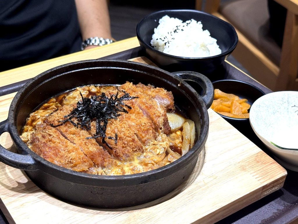 【Joyfull台灣珍有福台中青海店】日本人氣家庭餐廳進駐台中!白飯味噌湯免費續、飲料吧無限暢飲,高CP值日式定食推薦 @猴屁的異想世界 【Joyfull台灣珍有福台中青海店】日本人氣家庭餐廳進駐台中!白飯味噌湯免費續、飲料吧無限暢飲,高CP值日式定食推薦 @猴屁的異想世界
