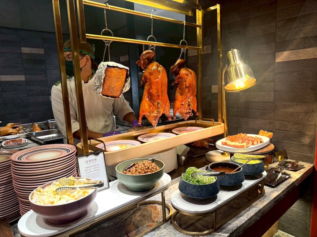 島語台中店|台中最難訂Buffet正式開幕!十大必吃料理、松葉蟹腳、生蠔、干貝海膽手卷,漢神洲際最新吃到飽 @猴屁的異想世界 島語台中店|台中最難訂Buffet正式開幕!十大必吃料理、松葉蟹腳、生蠔、干貝海膽手卷,漢神洲際最新吃到飽 @猴屁的異想世界
