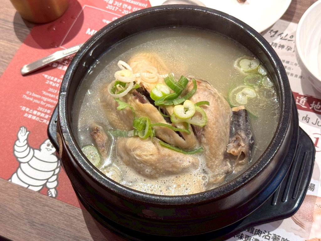【百年土種蔘雞湯台中文心店】韓國米其林推薦蔘雞湯插旗台中!炸雞、海鮮煎餅必點,平日午餐85折超划算 @猴屁的異想世界 【百年土種蔘雞湯台中文心店】韓國米其林推薦蔘雞湯插旗台中!炸雞、海鮮煎餅必點,平日午餐85折超划算 @猴屁的異想世界