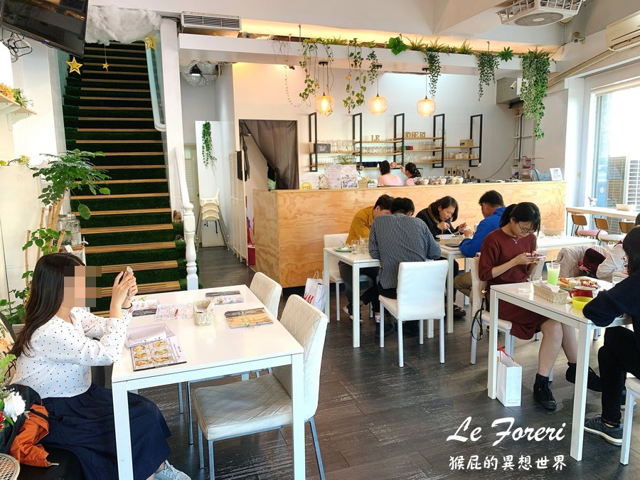 蕾芙蕊|台中不限時咖啡廳,義大利麵、燉飯、早午餐都很好吃,有特約停車場 @猴屁的異想世界 蕾芙蕊|台中不限時咖啡廳,義大利麵、燉飯、早午餐都很好吃,有特約停車場 @猴屁的異想世界