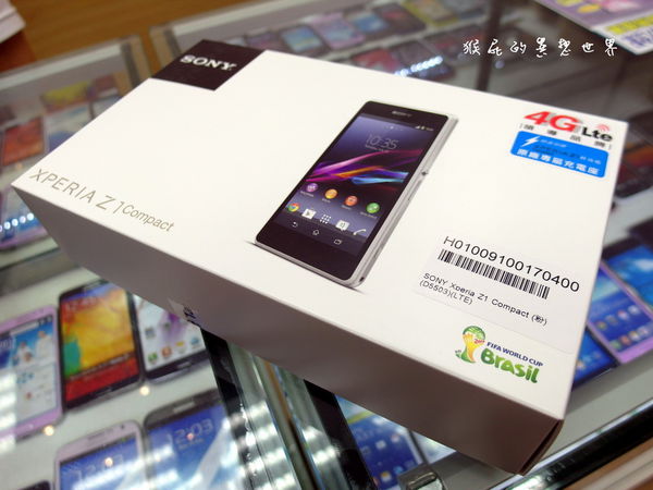 【3C開箱文】2014最強平價機皇！Sony Xperia Z1 Compact智慧型手機！ @猴屁的異想世界