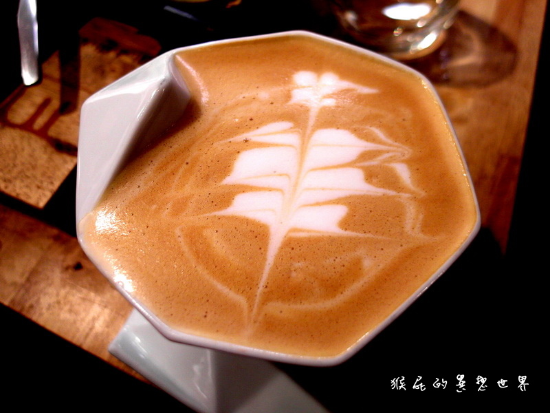【台北東區】AKUMA CACA可可設計人文咖啡！慶生聚會有質感有包廂餐廳！拉花咖啡好可愛！ @猴屁的異想世界