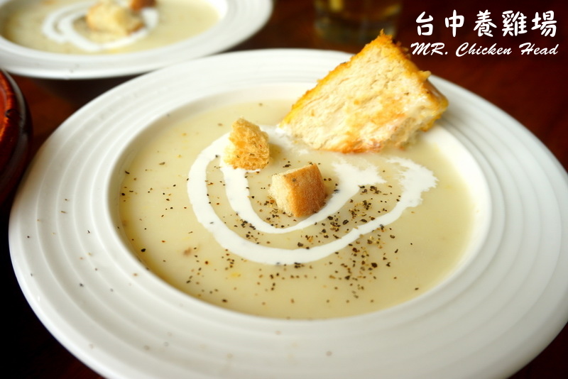 養機場一中店｜台中好吃義大利麵，CP值超高餐廳，平價大份量，麵包吃到飽 @猴屁的異想世界
