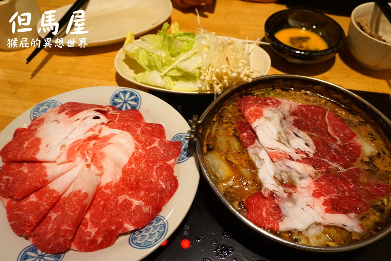 大阪但馬屋DX壽喜燒吃到飽｜日本壽喜燒吃到飽，主打和牛吃到飽，冰淇淋是哈根達斯CP值高 @猴屁的異想世界